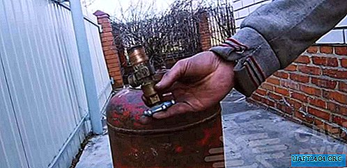 We turn off the valve on a gas cylinder in 5 minutes