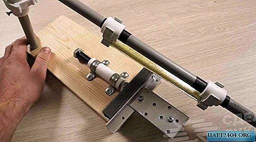Budget sharpener with rotary mechanism for sharpening knives