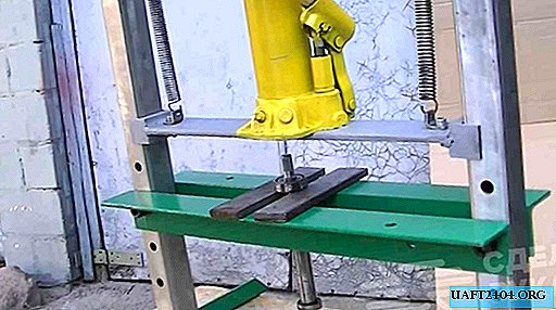 DIY hydraulic press from a car jack