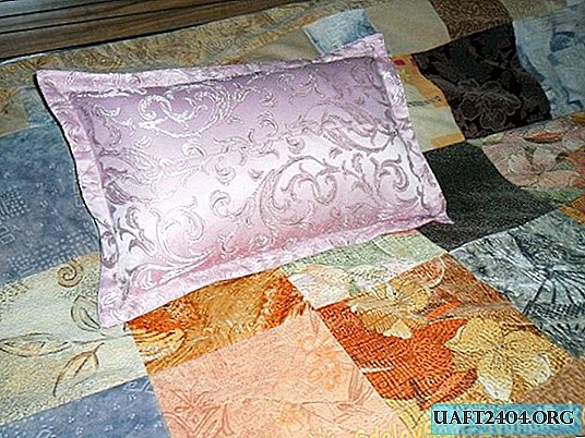 How to quickly and inexpensively upgrade decorative pillows