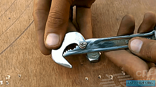 How to make a universal open-end wrench universal