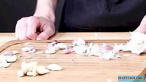 Cum se curăță mult usturoi în câteva secunde