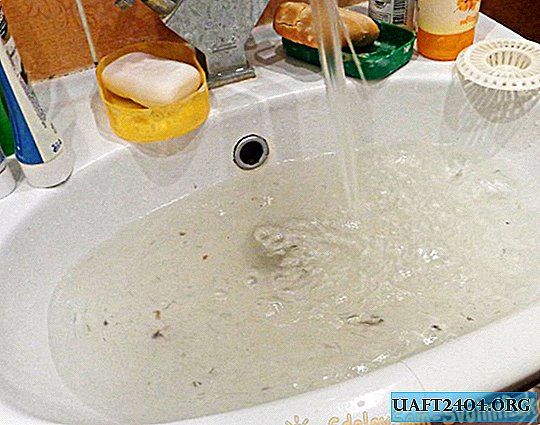 How to clean the sink drain