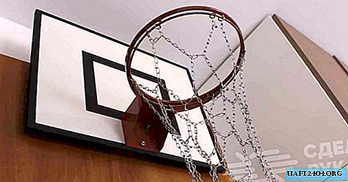 How to make a basketball backboard with a do-it-yourself ring