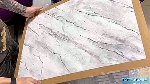 Hvordan man fremstiller en marmor tekstur på overfladen