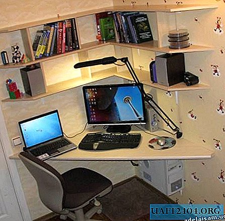 Mesa de computador DIY