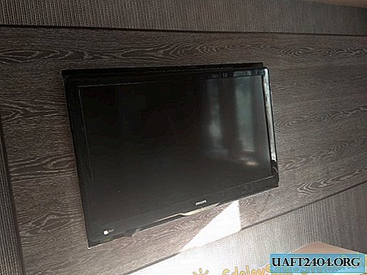 DIY plasterboard box for a TV