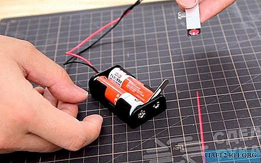 Laser mini level for carpentry and metalwork