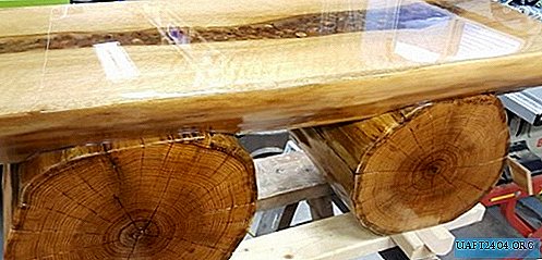 Oryginalna ławka wykonana z drewna
