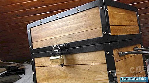 Original chest from a regular corner and boards