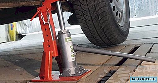Useful refinement of a car jack