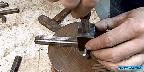Dispositivo para perforar agujeros cuadrados en una tubería profesional