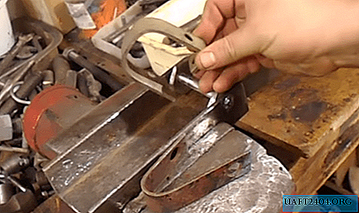 The simplest tool for bending metal