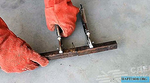 Simple tool for welding with clamping pliers