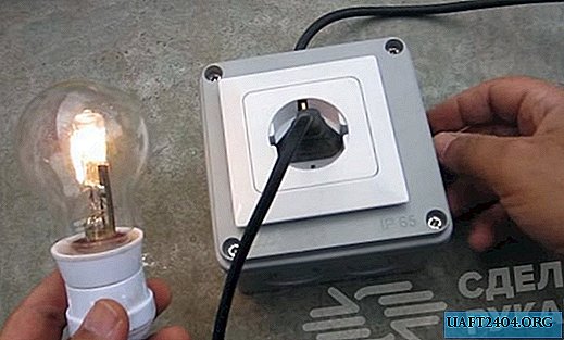 Homemade socket with voltage regulator