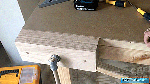Etau de table fait maison pour travailler le bois