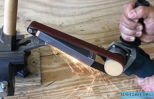 Grinding nozzle for small angle grinder