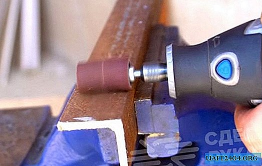 Grinding nozzle for a manual engraver