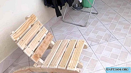 Chaise haute pliante en bois