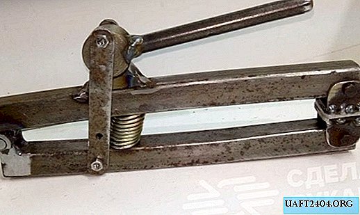 Eccentric steel clamp