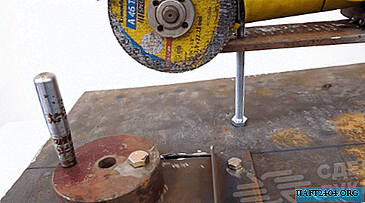 Table-platform for working with an angle grinder