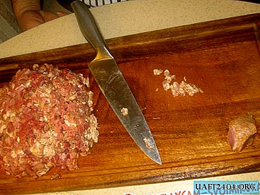 Hand chopped pork sausages