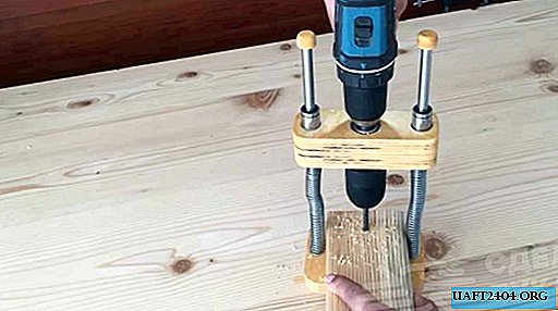Do-it-yourself vertical screwdriver stand